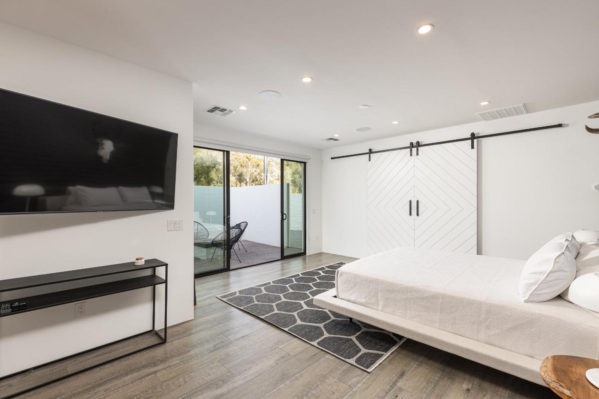 Luxury Micro-Resort, Theater, Sauna, Heated Pool フェニックス エクステリア 写真
