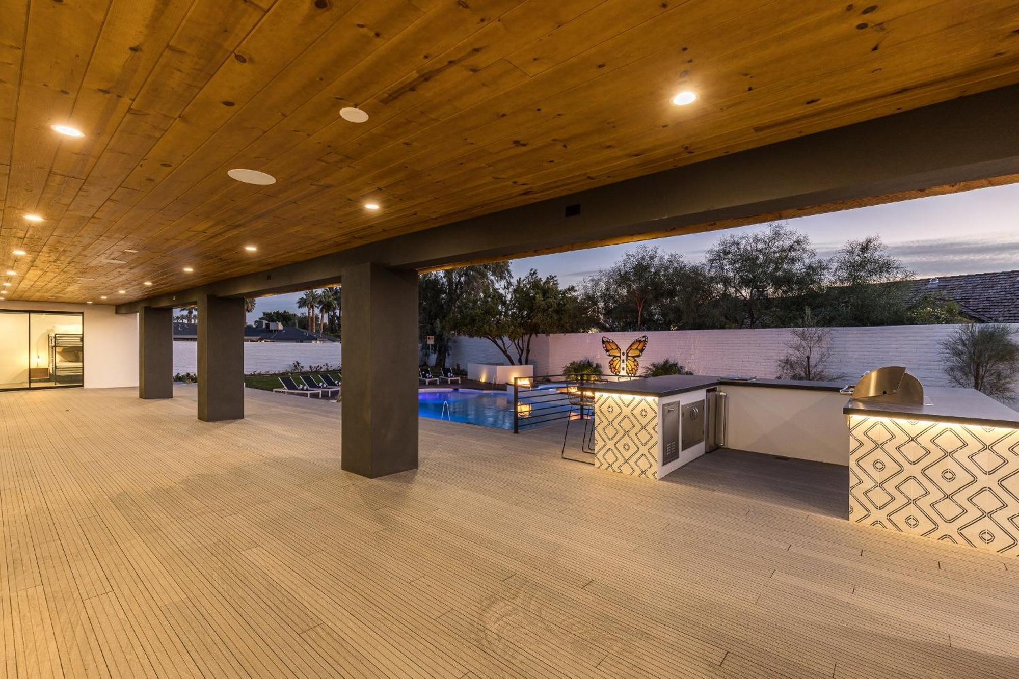 Luxury Micro-Resort, Theater, Sauna, Heated Pool フェニックス エクステリア 写真