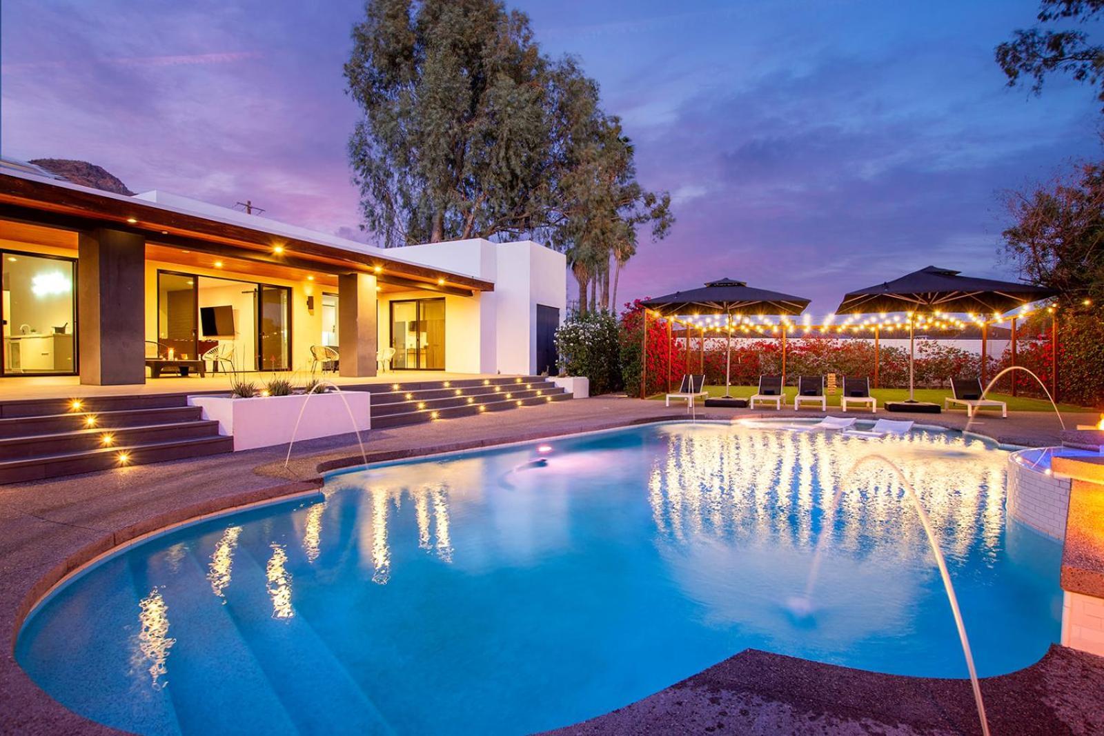 Luxury Micro-Resort, Theater, Sauna, Heated Pool フェニックス エクステリア 写真